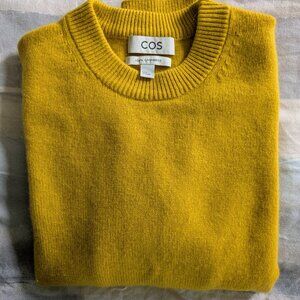 COS 100% cashmere sweater women medium yellow gold mustard
